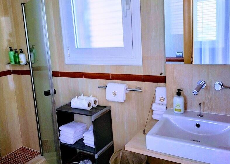 جناح مطلّ علي البحر, Dream Beach B&b