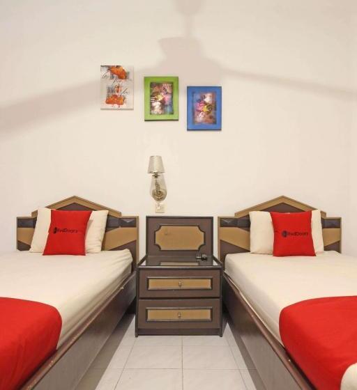Номер Deluxe, Reddoorz Near Pojok Beteng Prawirotaman