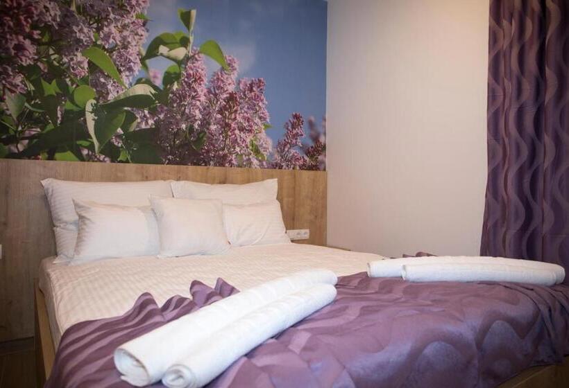 اتاق لوکس با بالکن, Villa Bunski Biser