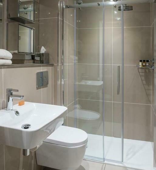 スタンダードスタジオ, The Chronicle By Supercity Aparthotels