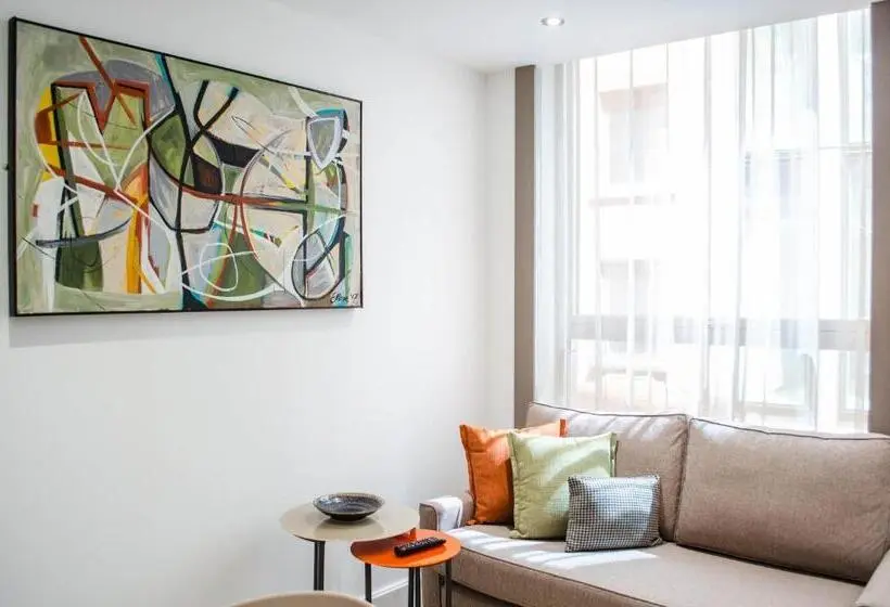 Huoneisto 1 Makuuhuone, The Chronicle By Supercity Aparthotels
