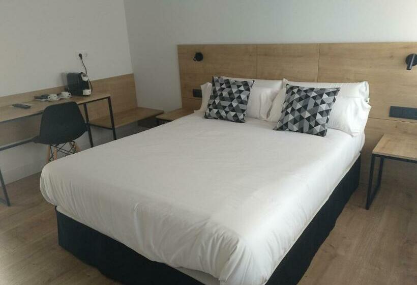 디럭스 룸, Entrerailes