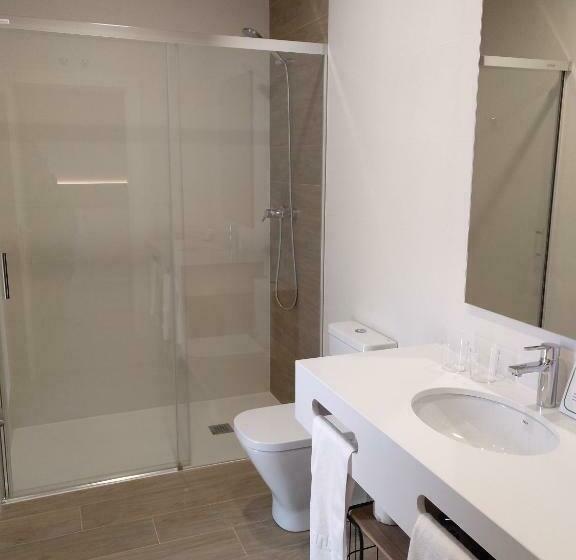 디럭스 룸, Entrerailes