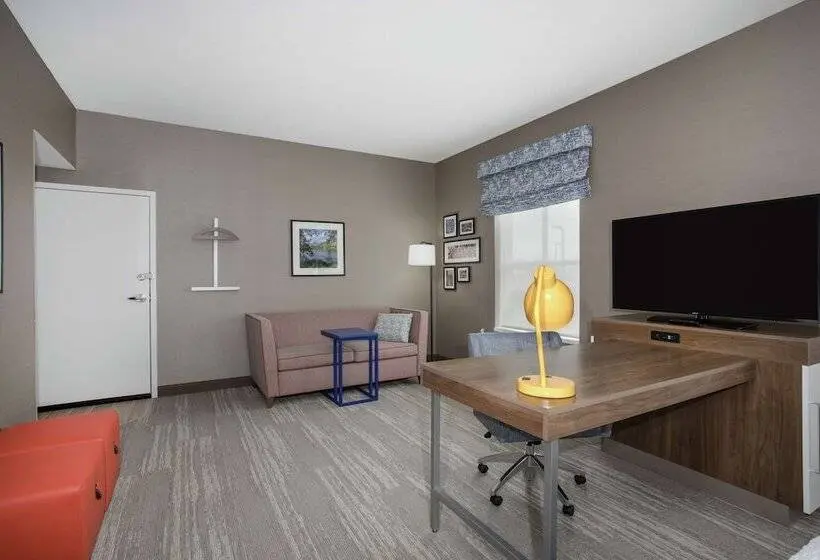 ダブルベッドのスタンダードスタジオ, Hampton Inn & Suites Logan