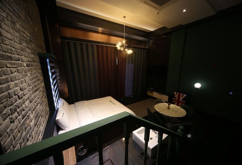 로얄 스위트, Yeogiuhtte Daegu Station