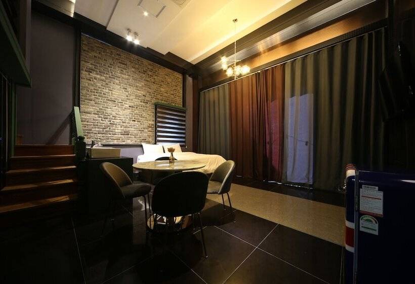 로얄 스위트, Yeogiuhtte Daegu Station