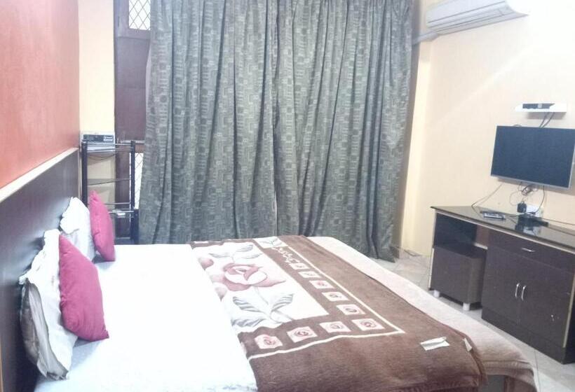 غرفة قياسية, Yash Guest House 01 Minute Walk In Nizamuddin Railway Station