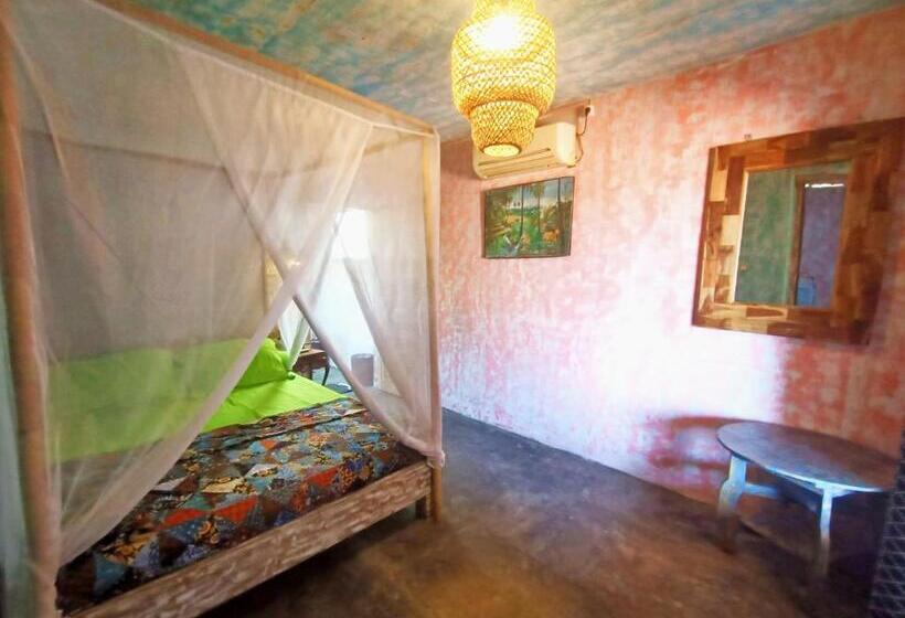 חדר סטנדרט עם מרפסת, Lovina Loca