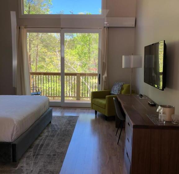 Люкс Deluxe Кровать Кинг, The Limelight Inn