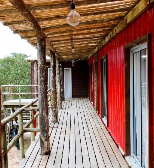 آپارتمان 2 خوابه, La Paloma Containers Suites
