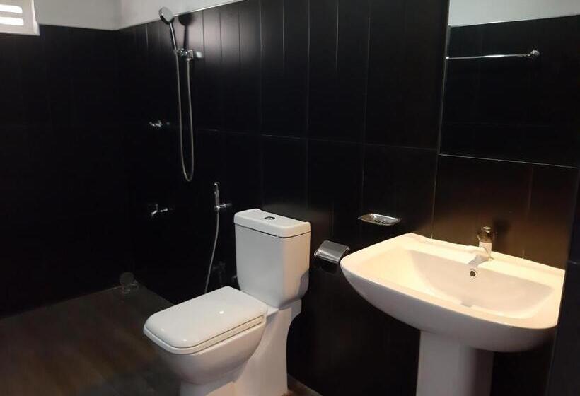 Студия Стандарт, Glorious Villa