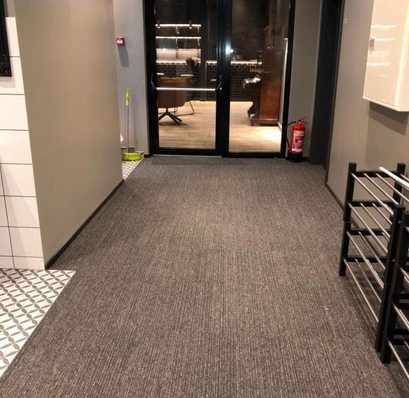 Geteiltes Mehrbettzimmer, The Barn