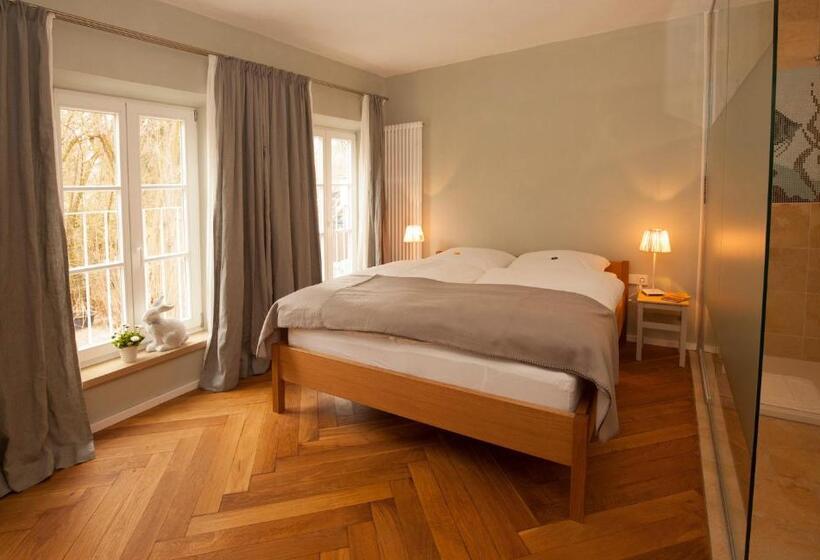 Номер Стандарт Вид на Сад, Bed And Breakfast Unter Den Linden
