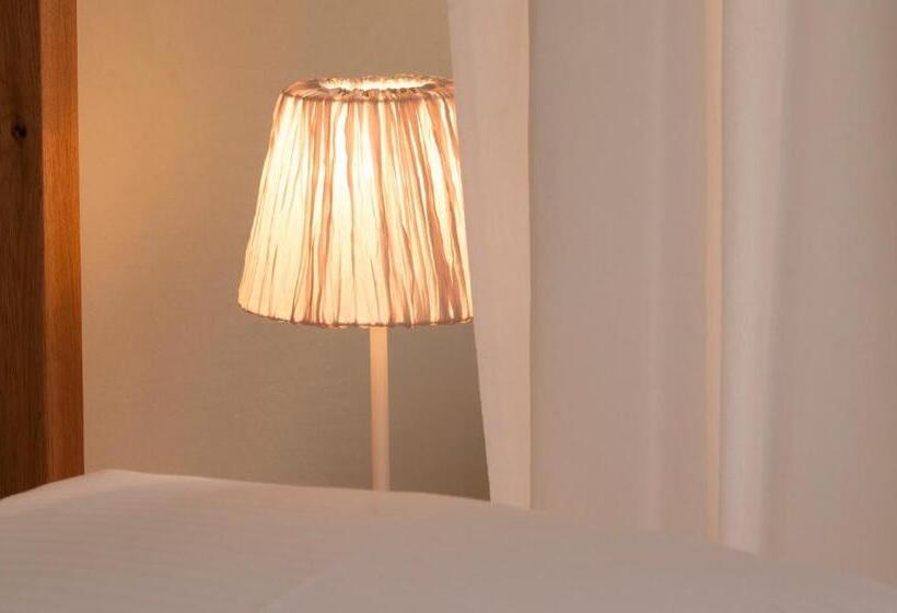 ベーシックルーム, Bed And Breakfast Unter Den Linden