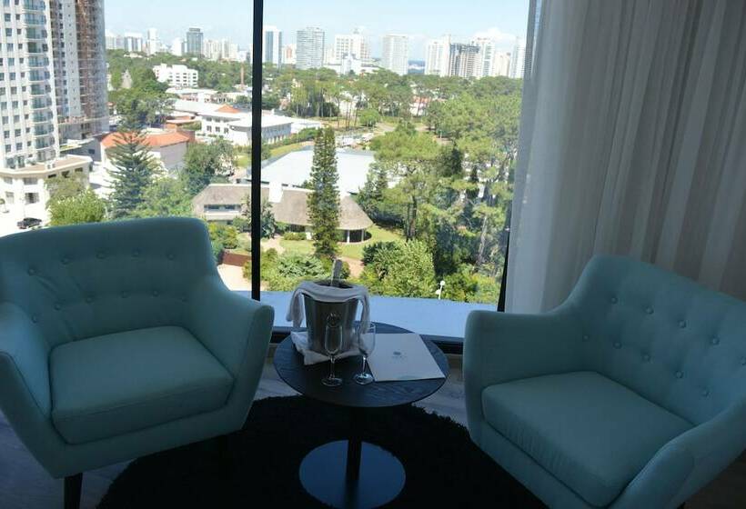 غرفة سوبيريور سرير كينج, Don