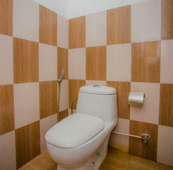 اتاق کلاسیک سه تخته, Waling Fulbari Guest House