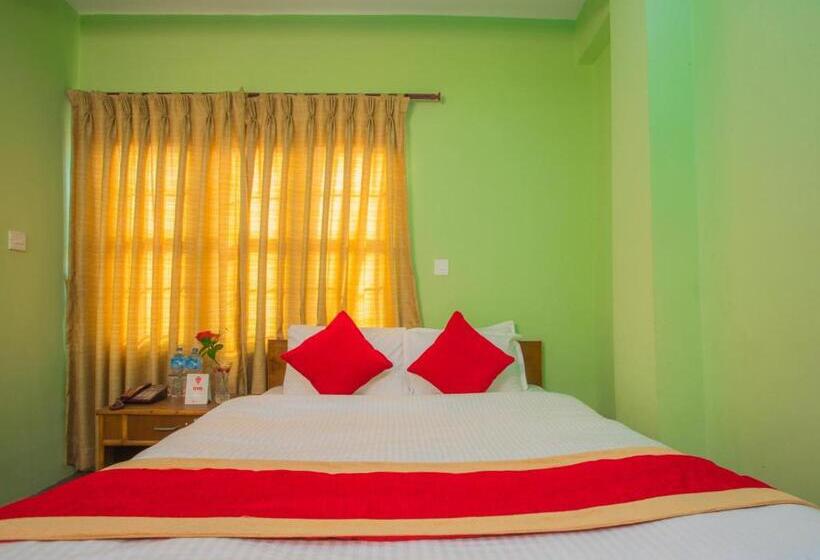 اتاق لوکس سه تخته, Waling Fulbari Guest House