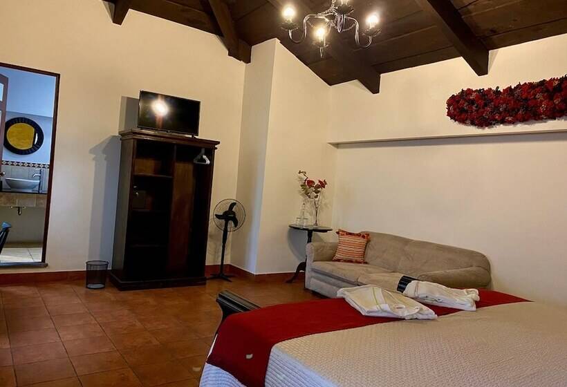 اتاق لوکس, La Galeria