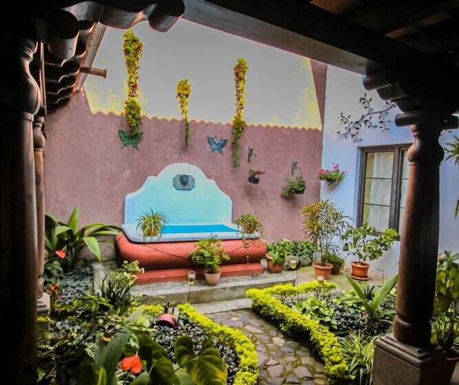 اتاق لوکس, La Galeria