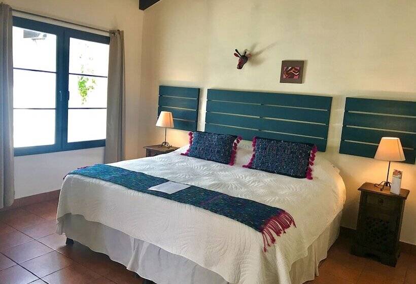 اتاق استاندارد با تخت بزرگ, La Galeria