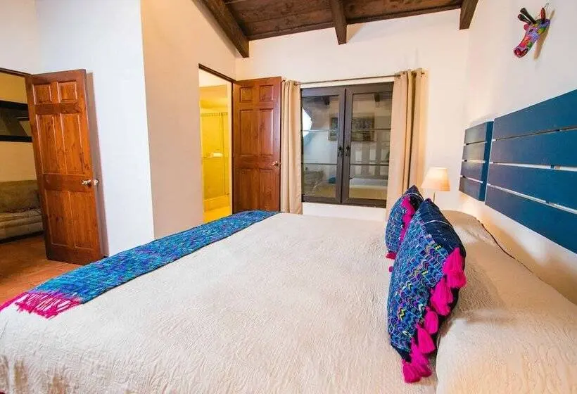 اتاق استاندارد با تخت بزرگ, La Galeria