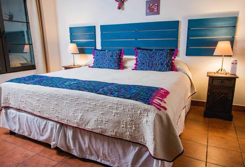 اتاق استاندارد با تخت بزرگ, La Galeria