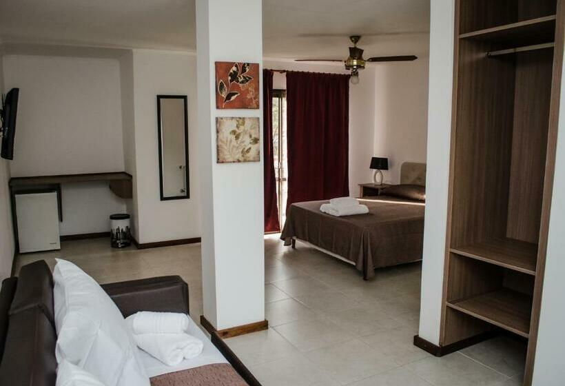 اتاق استاندارد چهار تخته, Rancho Grande