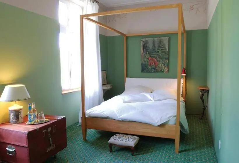 Standardzimmer, Bellevue Gastgeberei