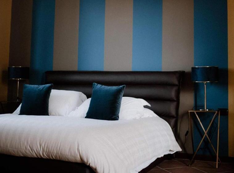 스탠다드 룸 킹사이즈 침대, Villa Garassino