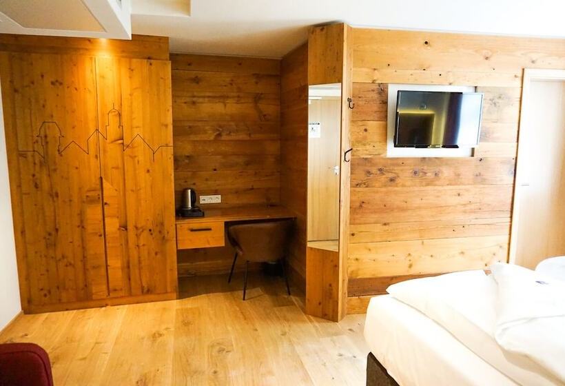 Номер Deluxe, Altstadtmittehotel Sonne