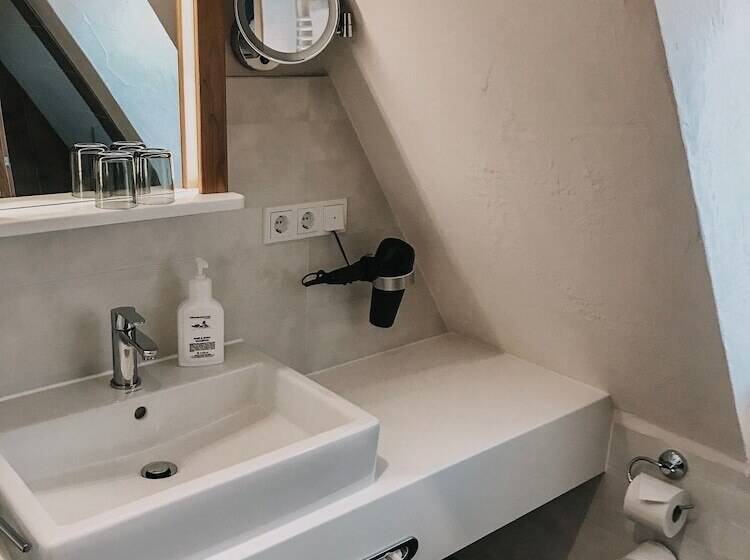 Номер Deluxe, Altstadtmittehotel Sonne