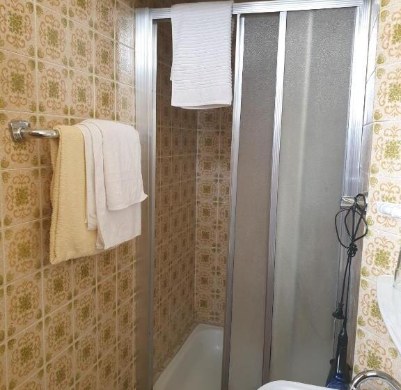 Quarto Estandar Individual, Gasthof Drei Linden