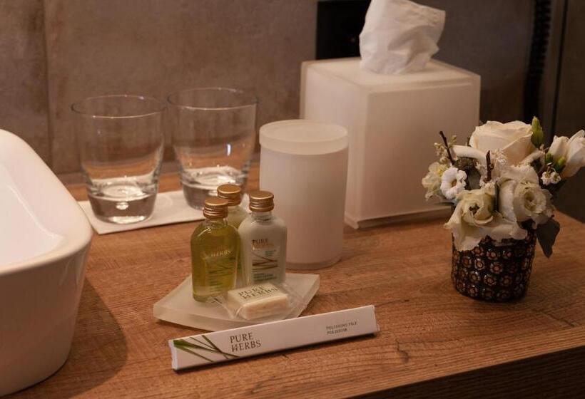 套房, 22 Summits Boutique