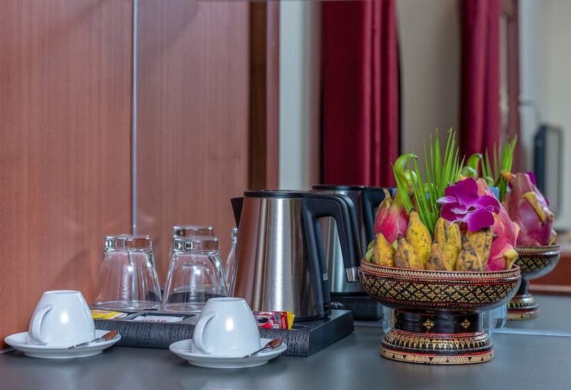 Трехместный Номер Deluxe, De La Renaissance