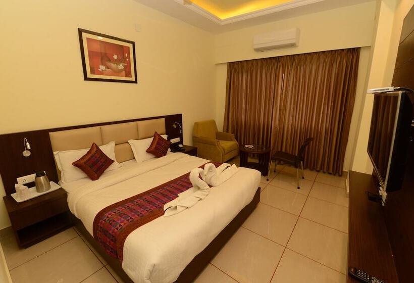 اتاق سوپریور, Sanobar