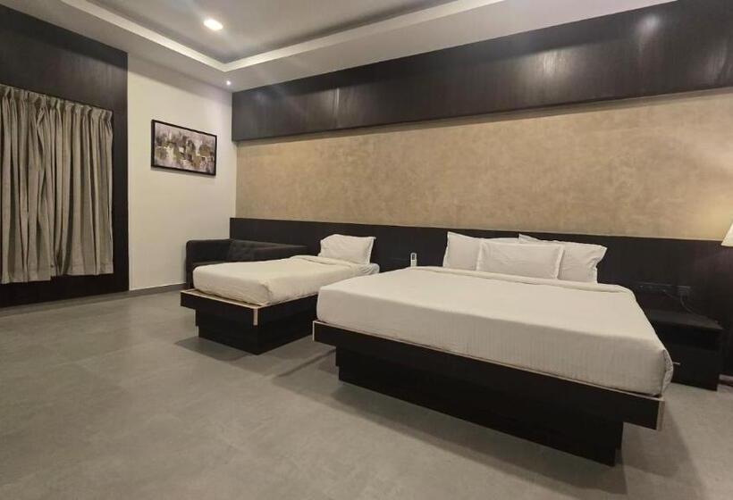 Трехместный Номер Стандарт Вид на Сад, D Wayfarer Inn Resort