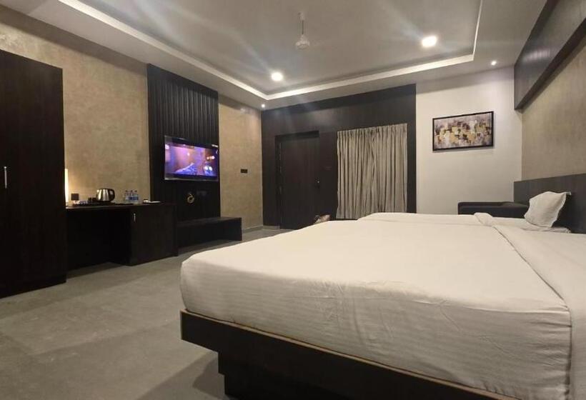 带花园景观的标准三人间, D Wayfarer Inn Resort