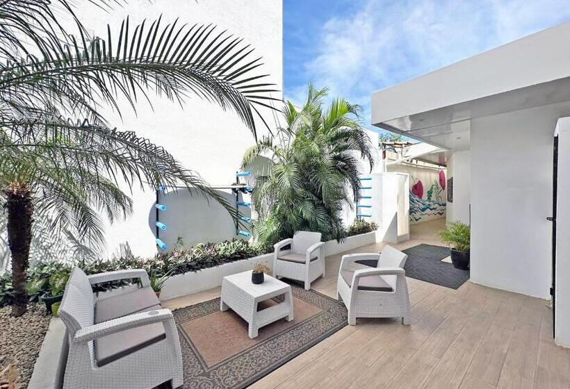 חדר דלוקס לארבעה, Surf Ranch Tamarindo