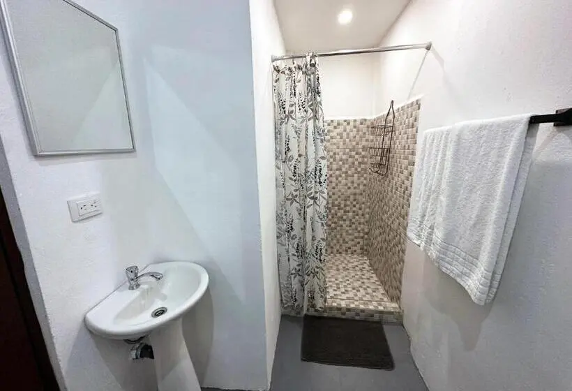 スイート, Surf Ranch Tamarindo