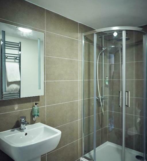 标准间, The Kirkfield