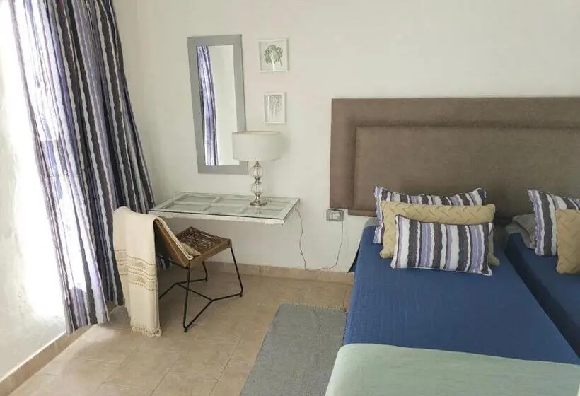 اتاق سوپریور سه تخته, Design House Corrientes