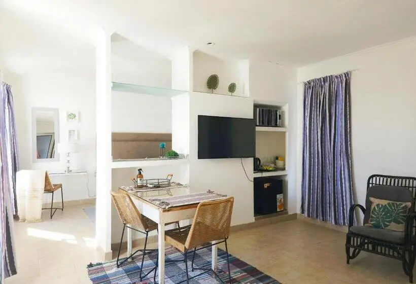 اتاق سوپریور سه تخته, Design House Corrientes