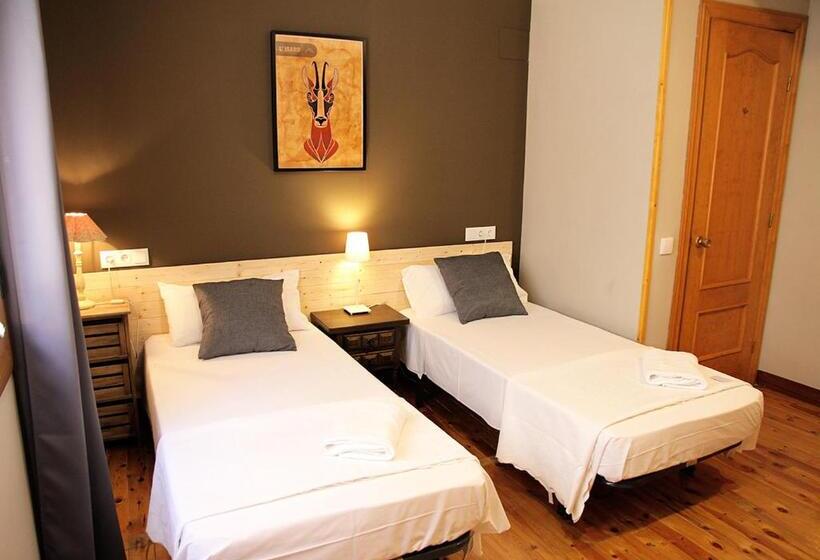 Номер Стандарт, Hostal Fonda Prat