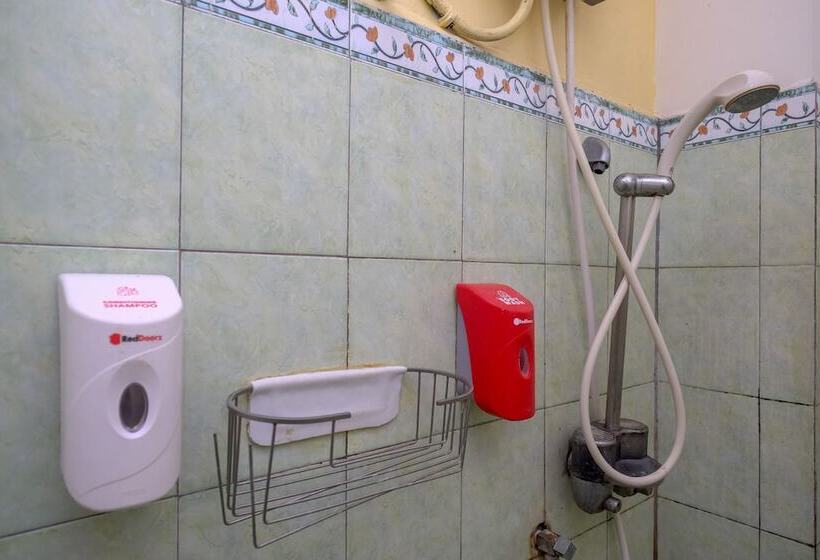 标准间, Reddoorz @ Jalan Pramuka Manado