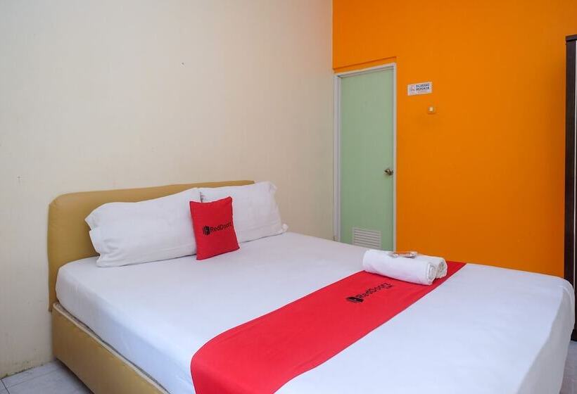 Номер Стандарт, Reddoorz @ Jalan Pramuka Manado