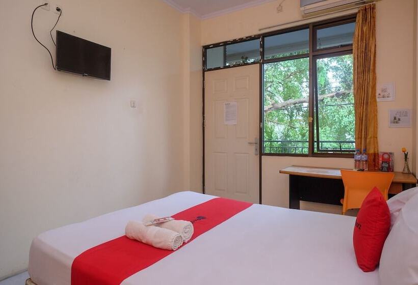 Номер Стандарт, Reddoorz @ Jalan Pramuka Manado