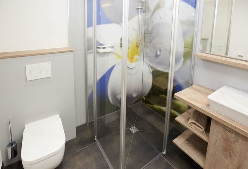 غرفة قياسية رباعية, Arena Hostel Allgäu