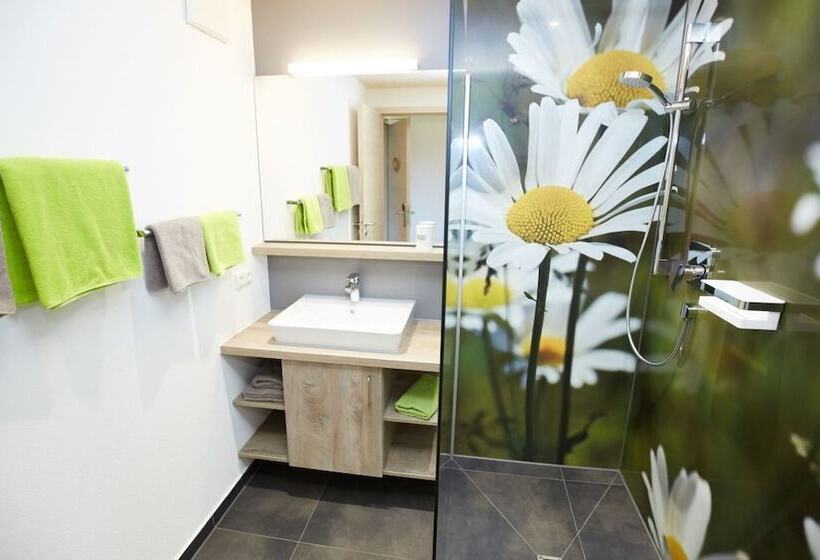 غرفة قياسية رباعية, Arena Hostel Allgäu