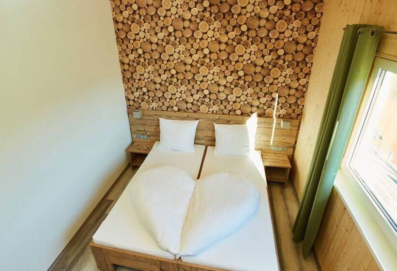 غرفة قياسية رباعية, Arena Hostel Allgäu