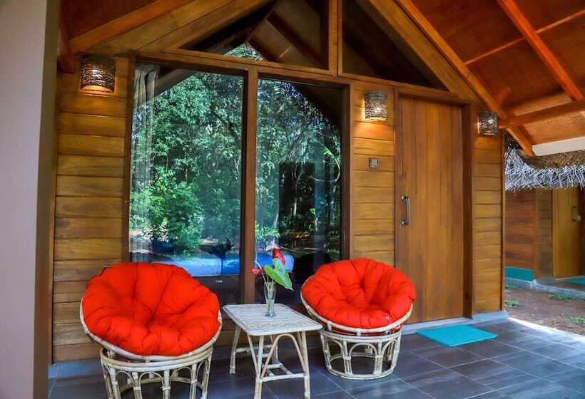 בקתת דלוקס בת חדר 1, Palmyra Nature Resort Sigiriya